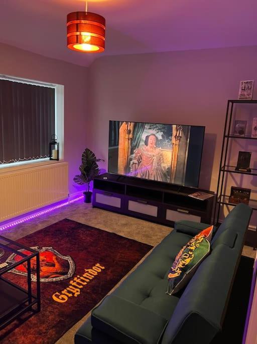 Potters Hideout- 2 Bedroom 2 Bathroom Apartment Уотфорд Екстериор снимка