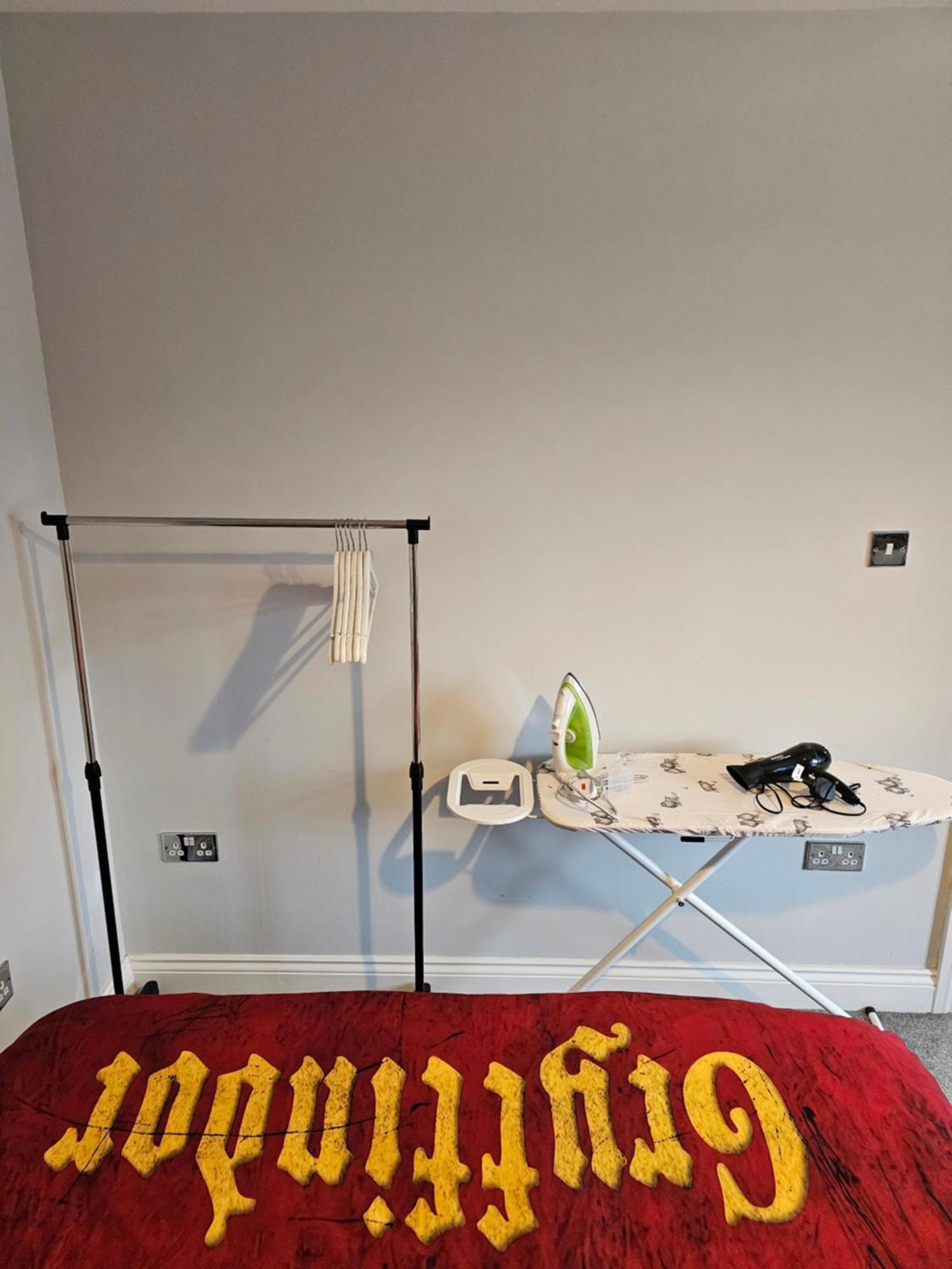 Potters Hideout- 2 Bedroom 2 Bathroom Apartment Уотфорд Екстериор снимка